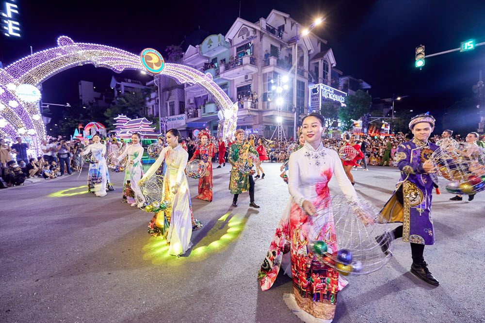 Lễ hội Carnival Hà Nam năm 2022 có gì? Du lịch Hà Nam có gì?