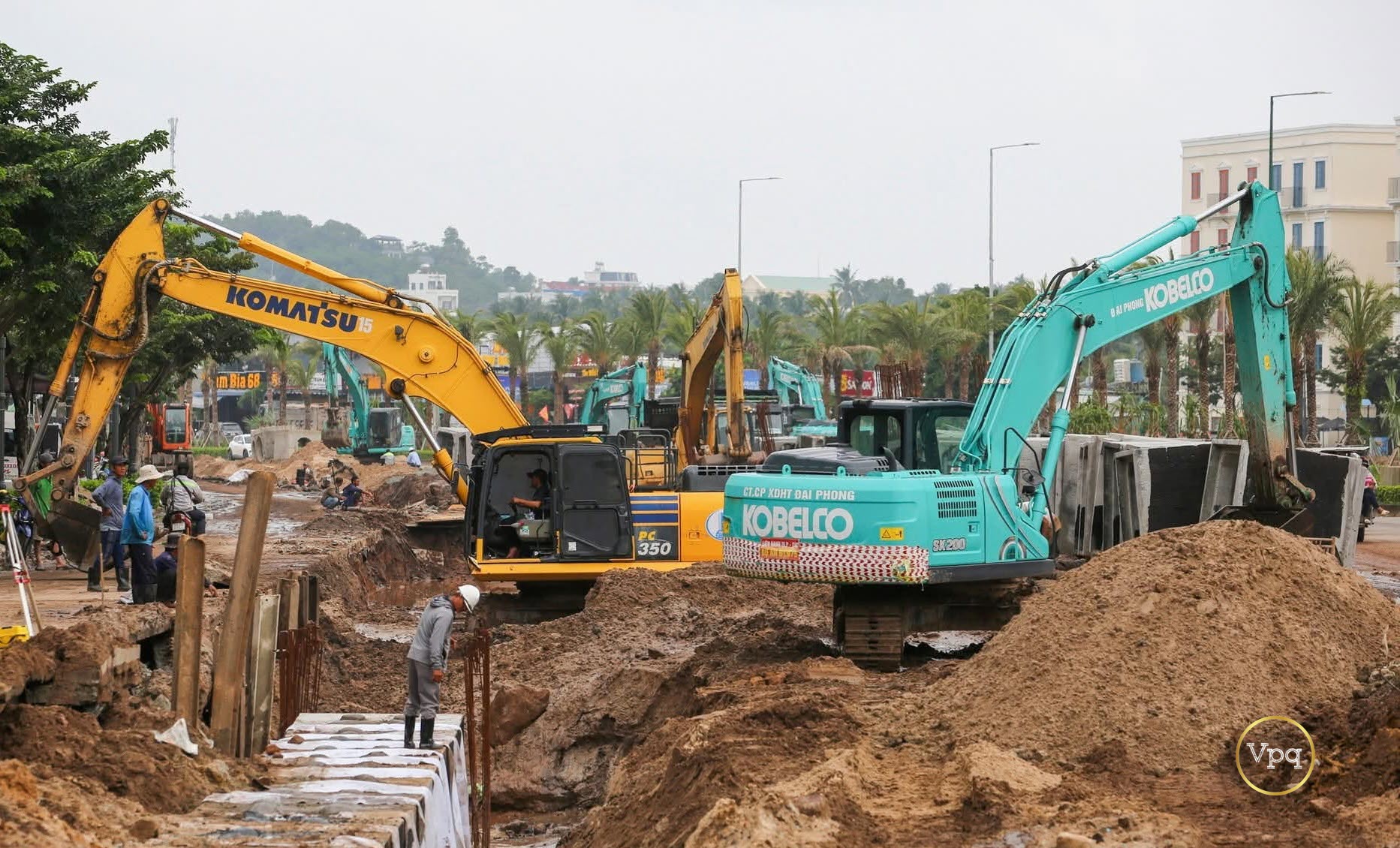 Máy móc, thiết bị và công nhân được tăng cường làm ngày, làm đêm