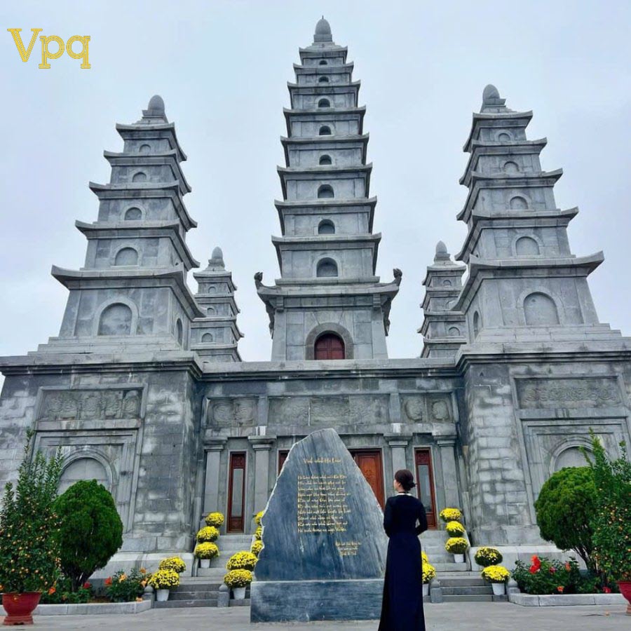 Bảo Hải Linh thông tự