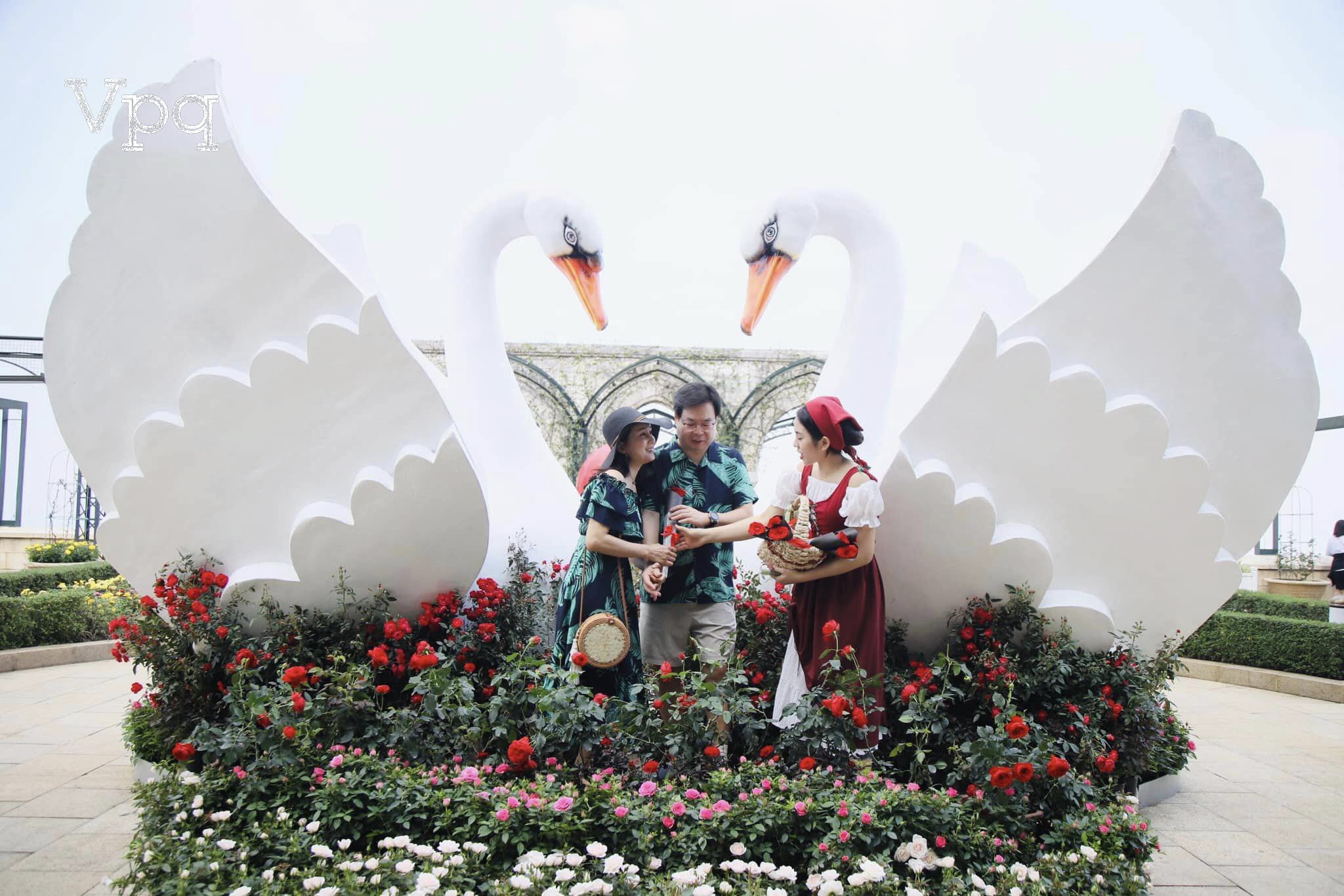 Khách hàng trải nghiệm Sun World Ba Na Hills