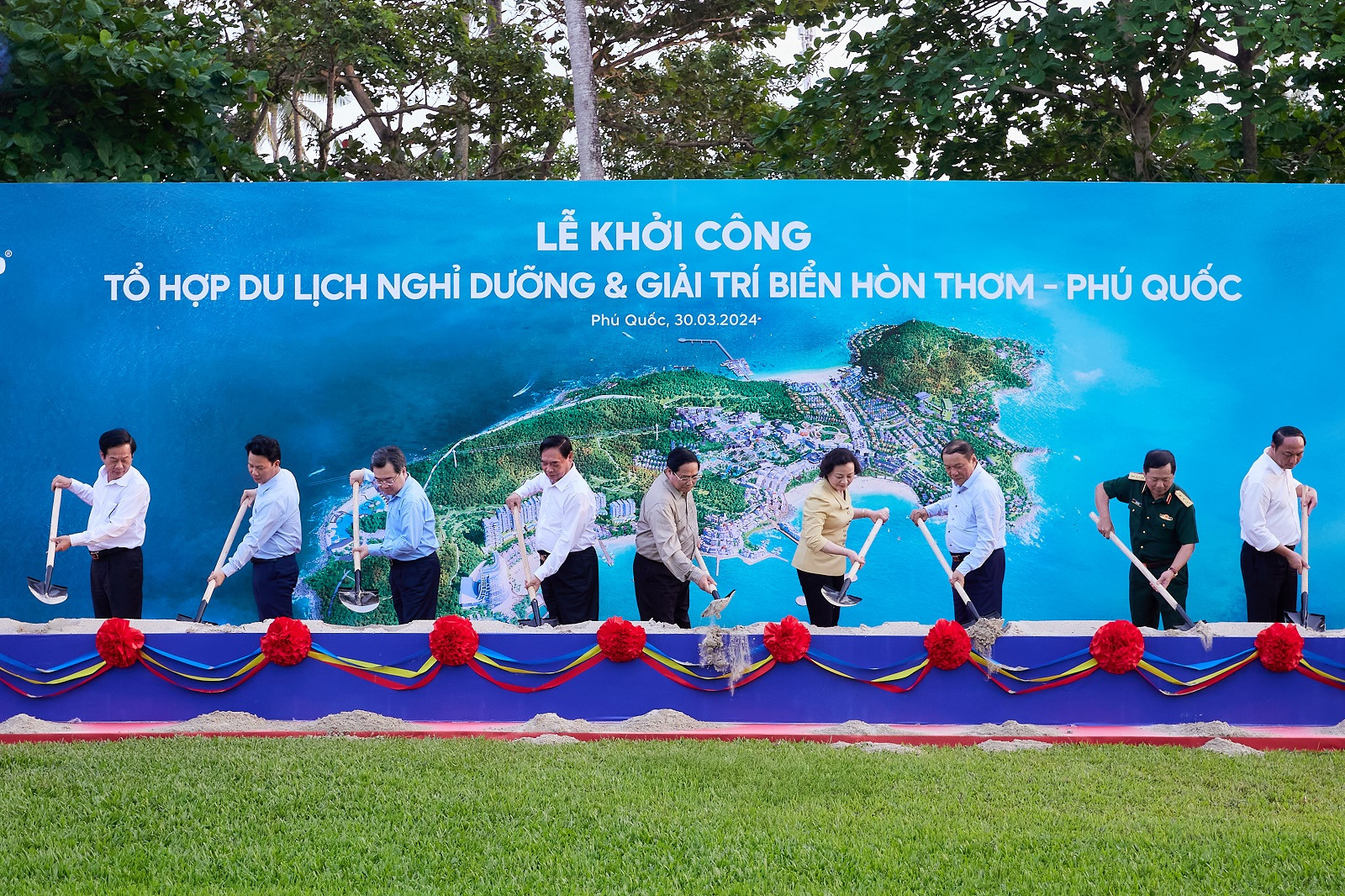 Thủ tướng khởi công tổ hợp du lịch biển Hòn Thơm 50.000 tỷ đồng của Sun Group