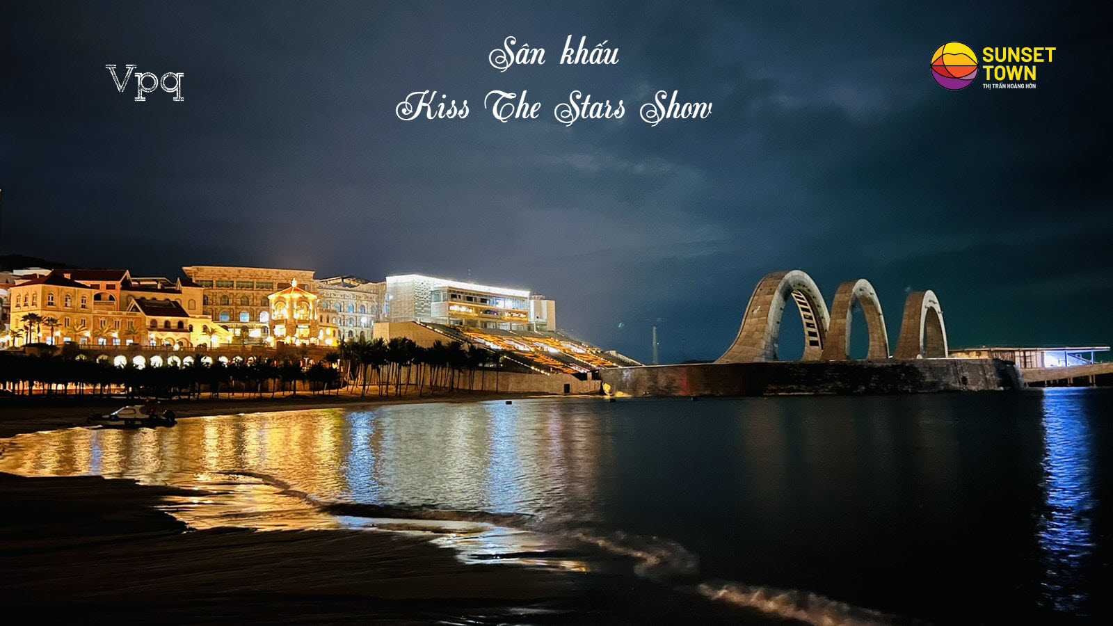 Hình ảnh sân khấu show Kiss The Stars