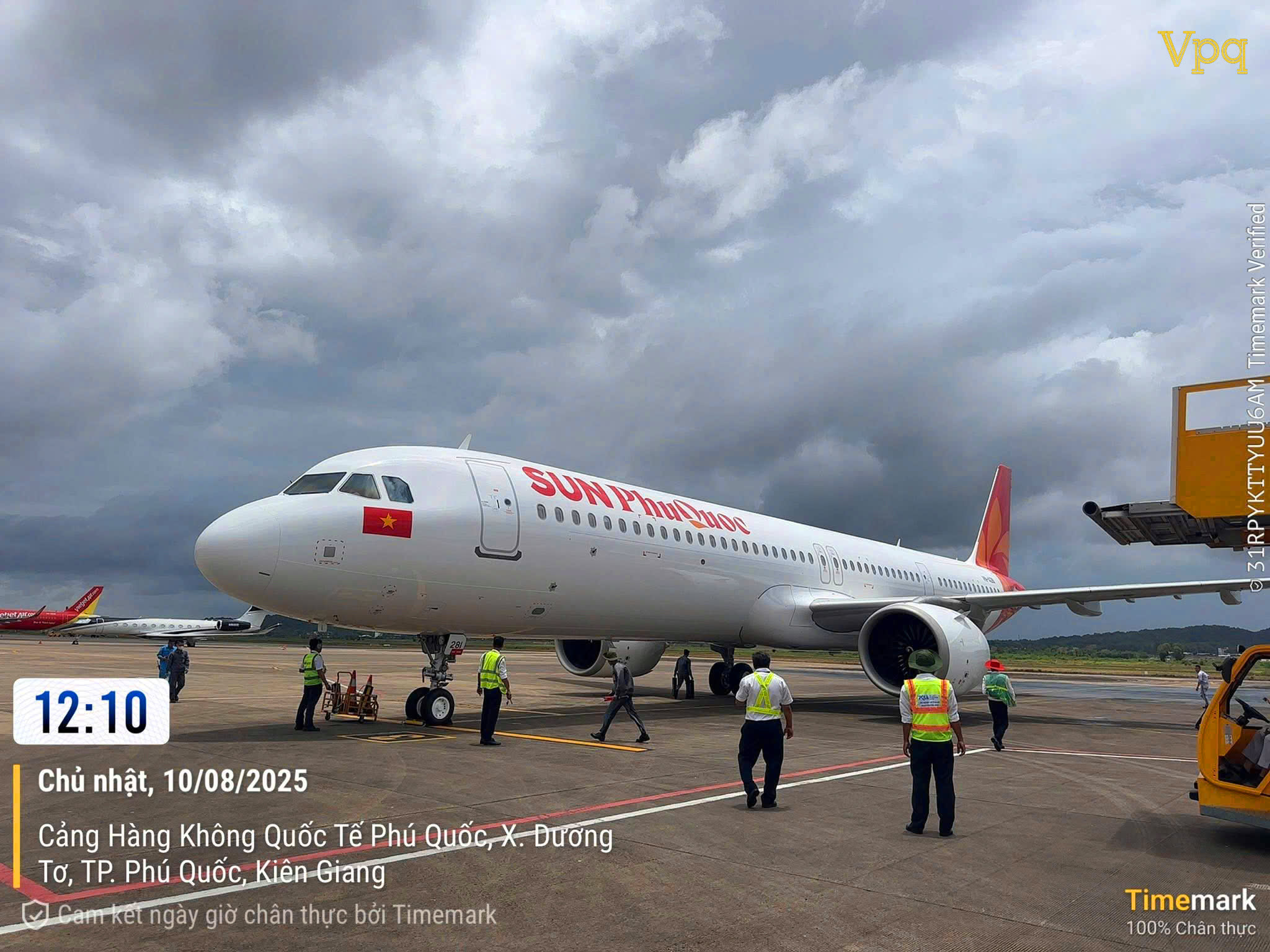 Máy bay đầu tiên Sun PhuQuoc Airway hạ cánh tại Phú Quốc