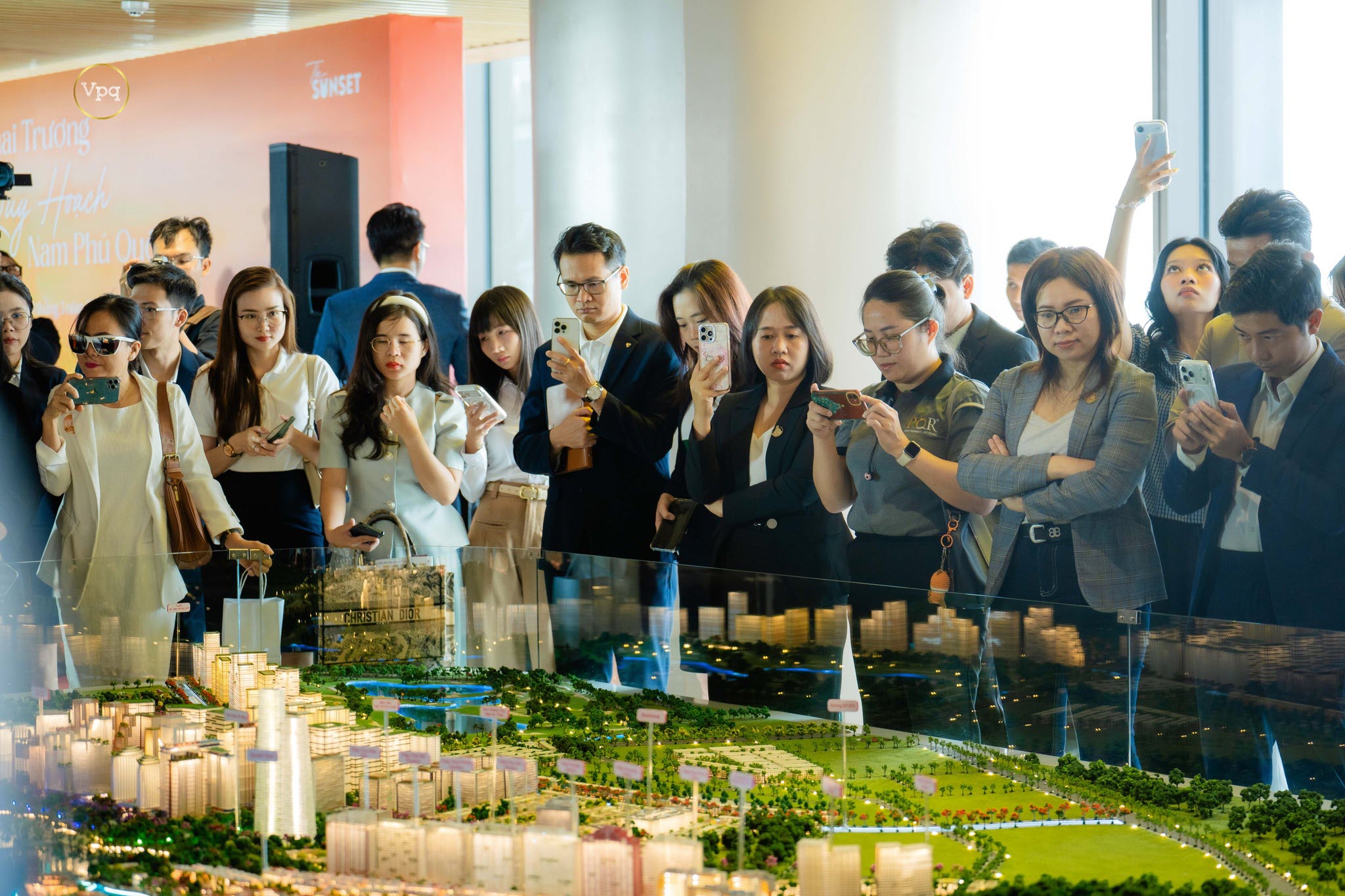 Lần đầu tiên Sun Group bật mí chi tiết về quy hoạch tổng thể Nam Phú Quốc trên sa bàn