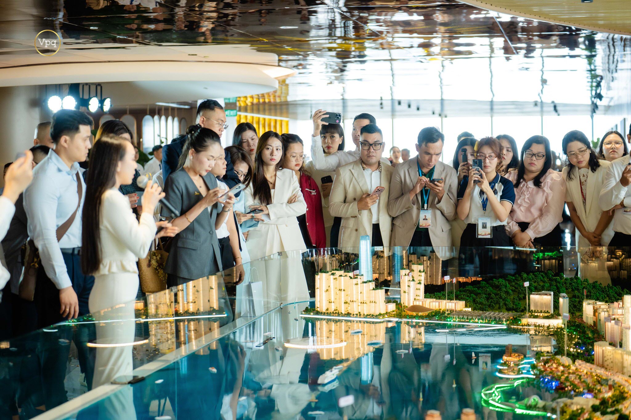 Khu vực cạnh trung tâm hội nghị APEC sẽ có những tòa cao ốc