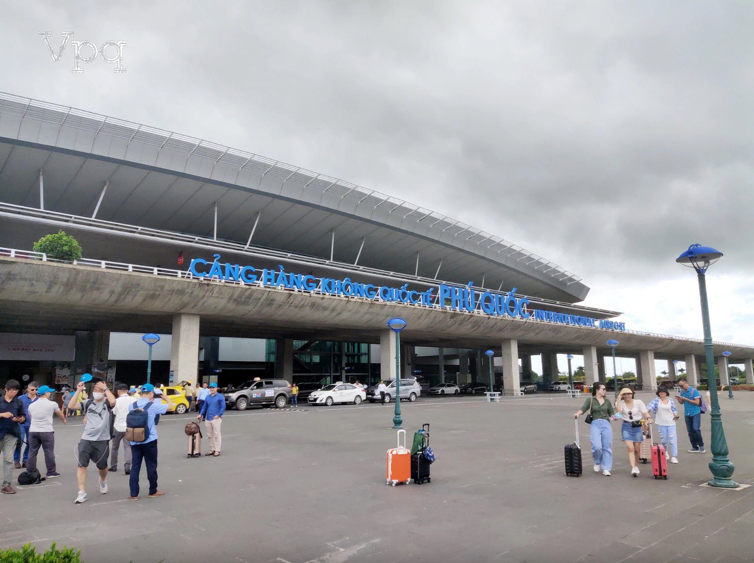 Nhà ga hành khách sân bay Phú Quốc hiện tại có công suất 4 triệu khách/năm nhưng năm 2022 đã khai thác 5,5 triệu khách