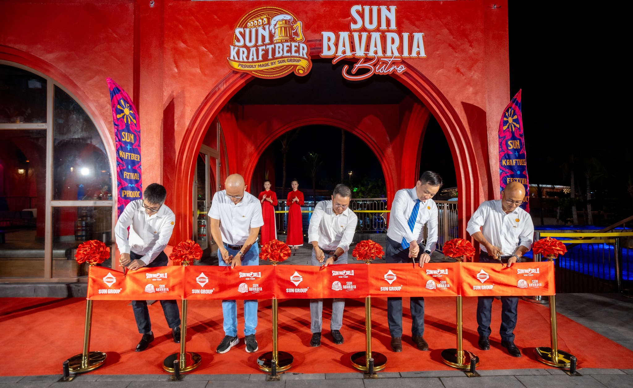 Sun Bavaria Bistro - Ảnh 4