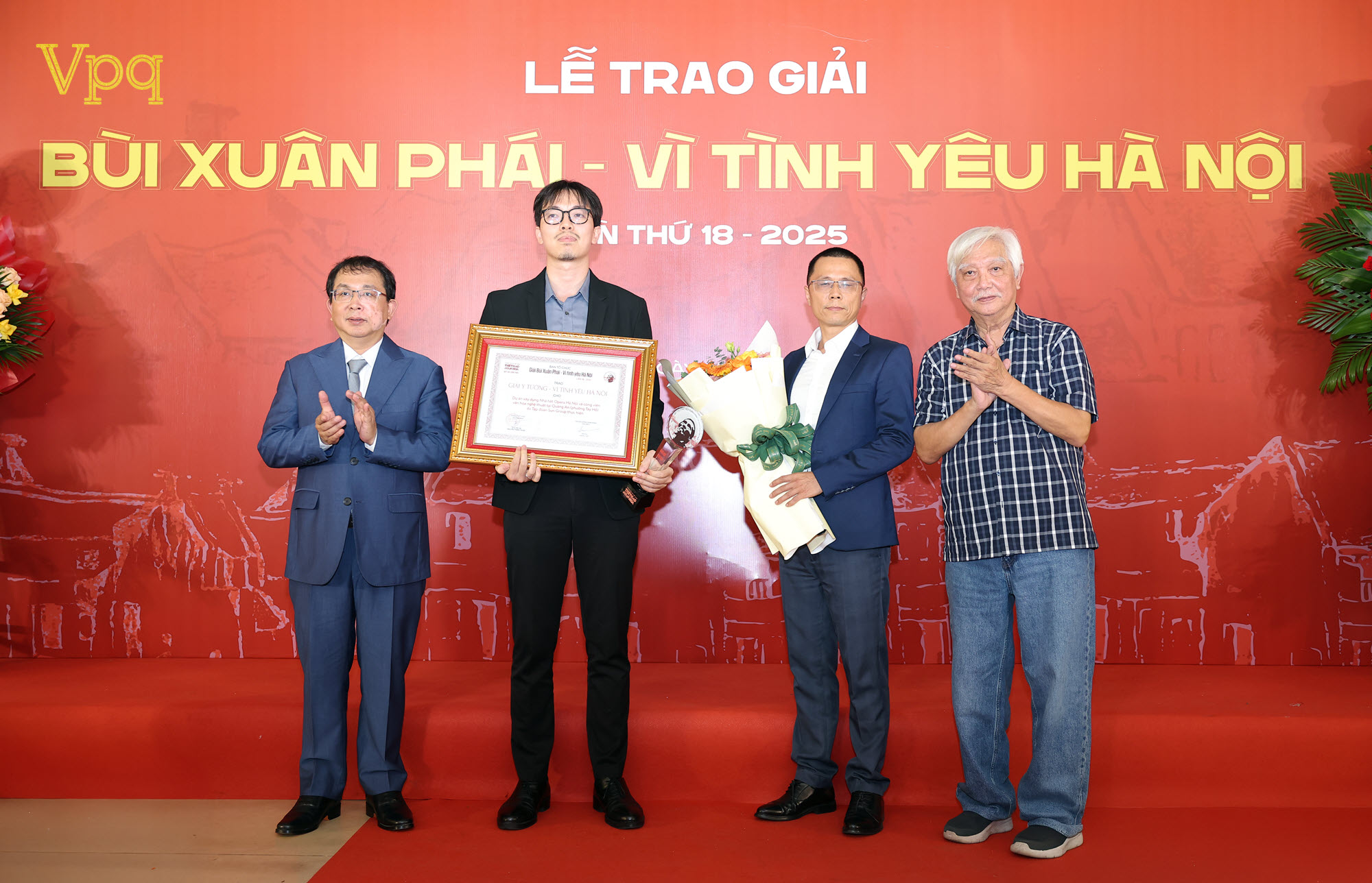 Giải thưởng Bùi Xuân Phái - Vì tình yêu Hà Nội lần 18- năm 2025 đã vinh danh Dự án xây dựng Nhà hát Opera Hà Nội và công viên văn hóa nghệ thuật chuyên đề tại Quảng An (phường Tây Hồ)