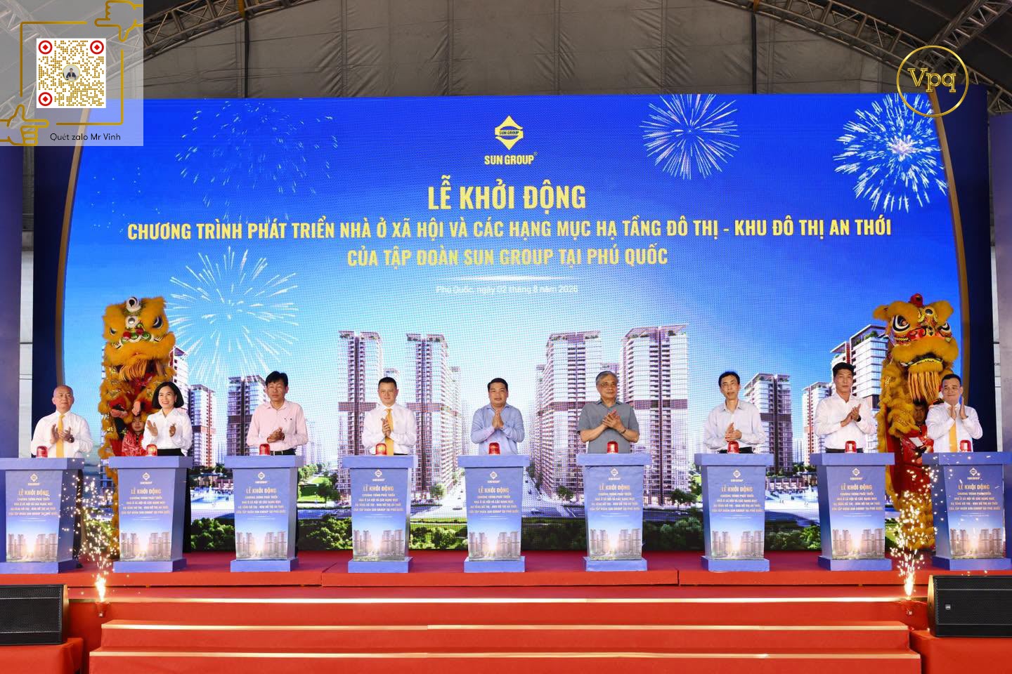 C&aacute;c đại biểu thực hiện nghi thức khởi động dự &aacute;n