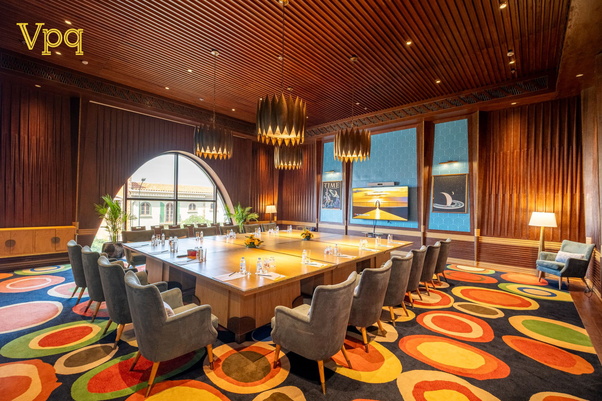 Sun Signature Gallery