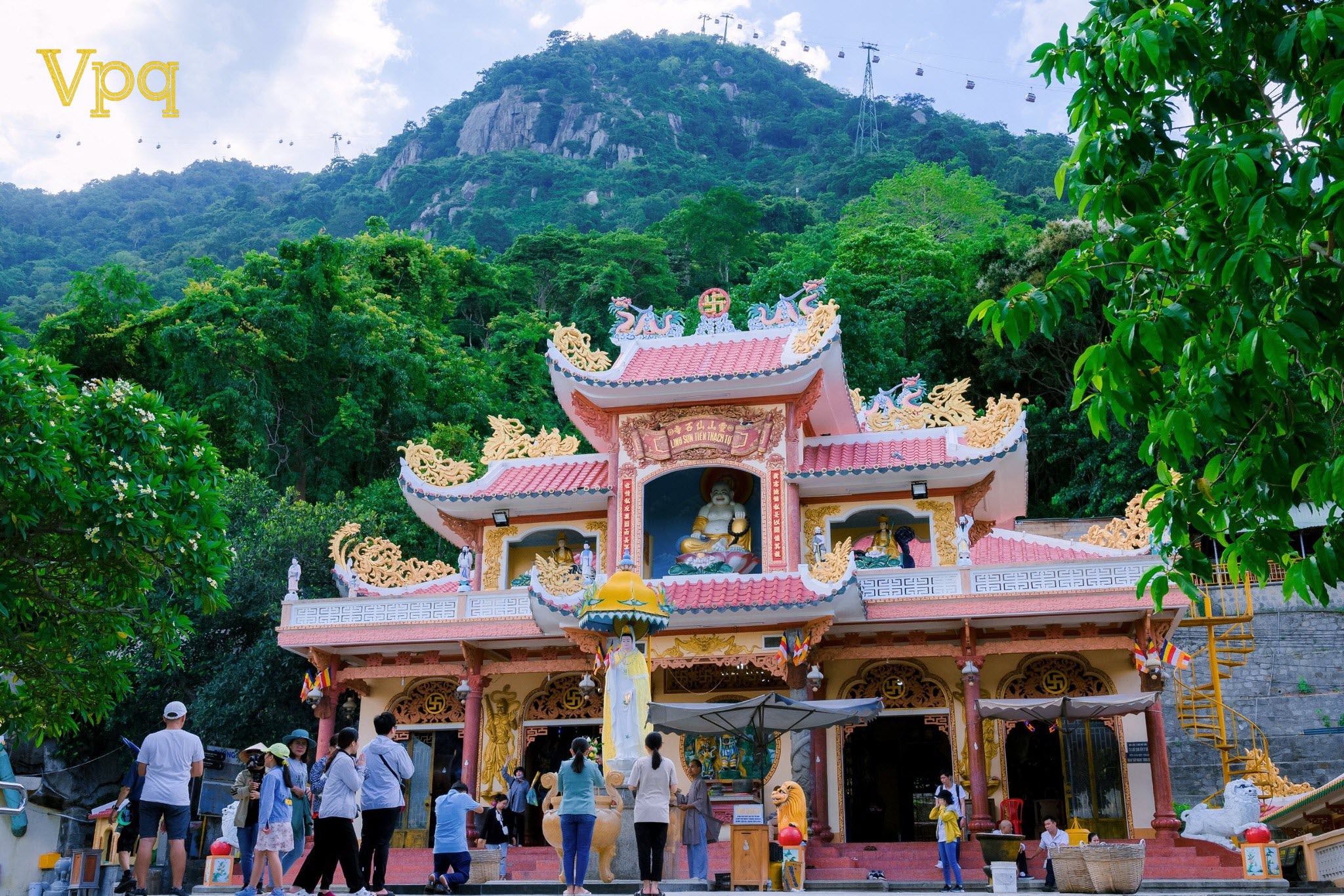 Chùa Linh Sơn Tiên Thạch Tự (Chùa Bà)