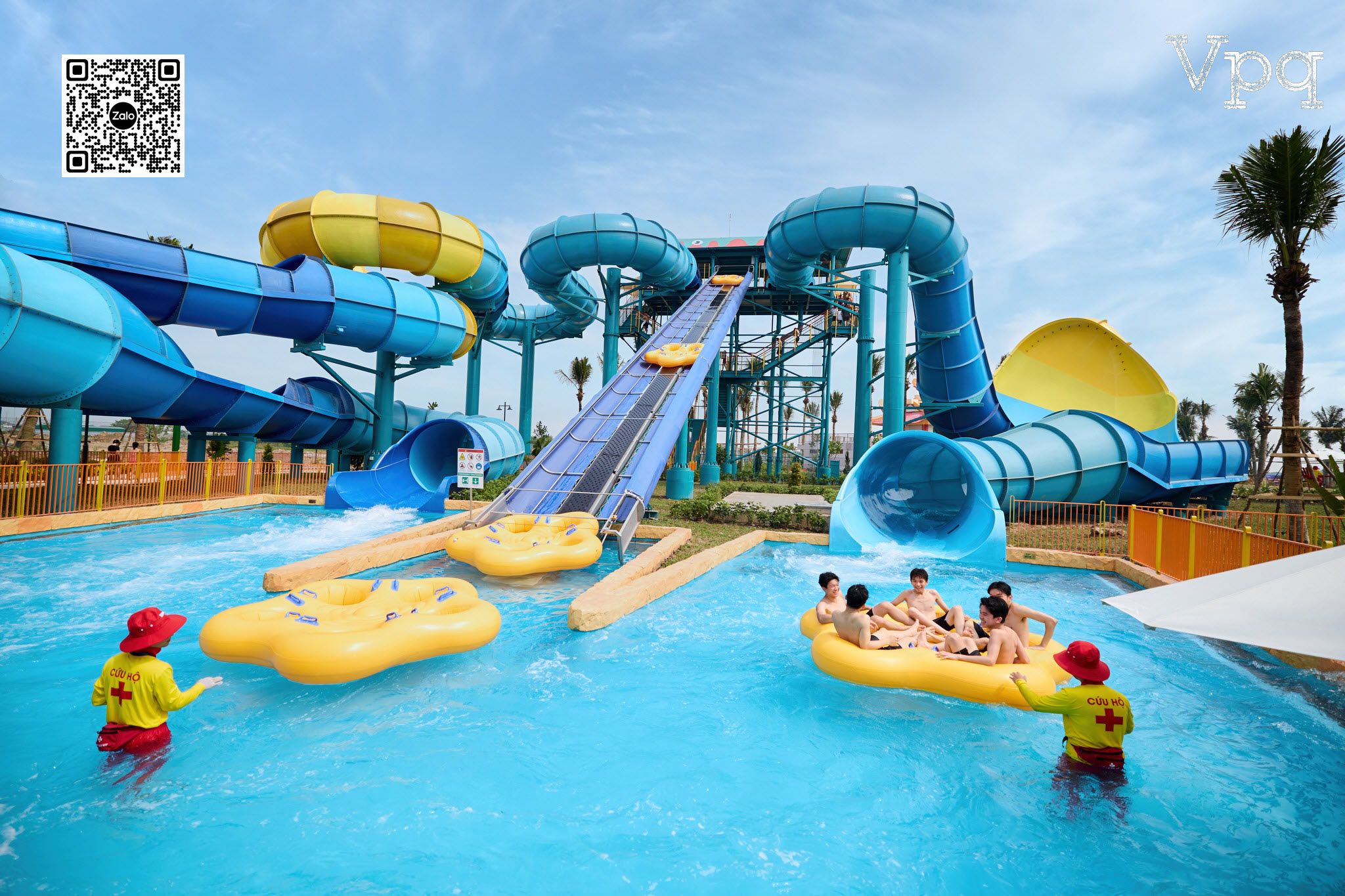 Các đường ống trượt cảm giác mạnh tại Sun World