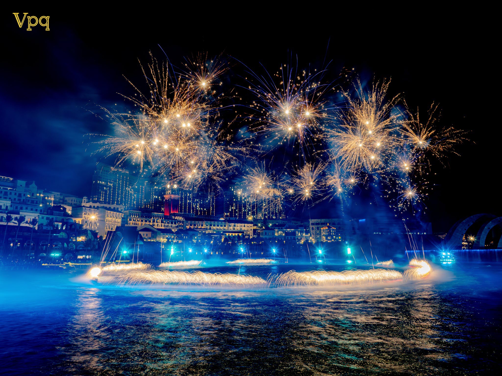 Symphony of the Sea là một show diễn không thể bỏ lỡ