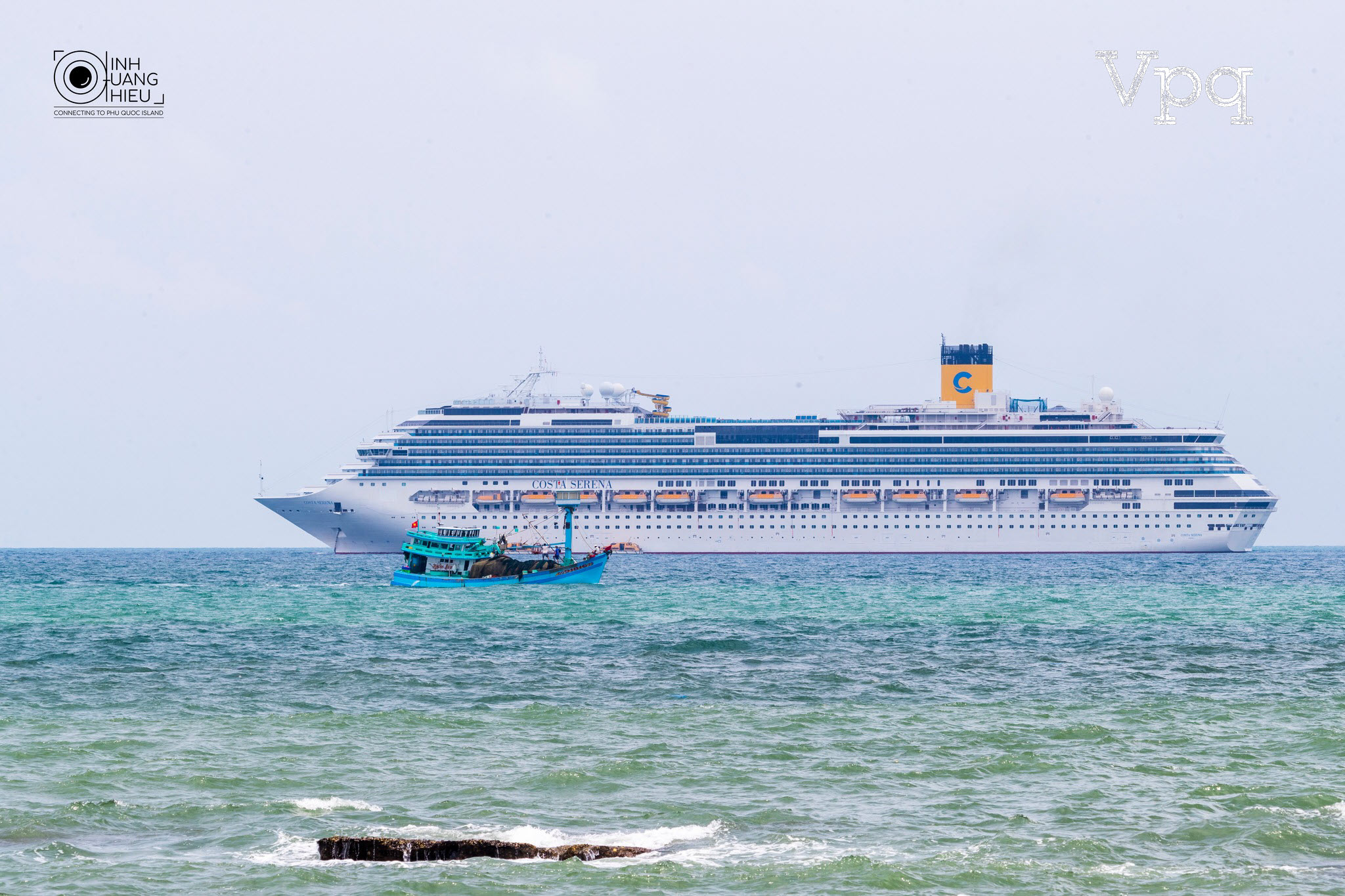 Tàu Costa Serena hơn 3.000 khách đã cập bến tại Cầu Cảng Quốc Tế Phú Quốc 