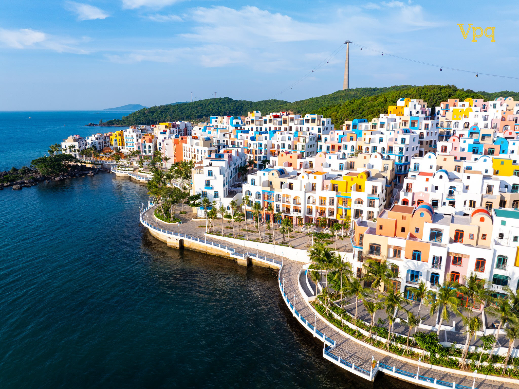 The Santo Port - Ảnh 1