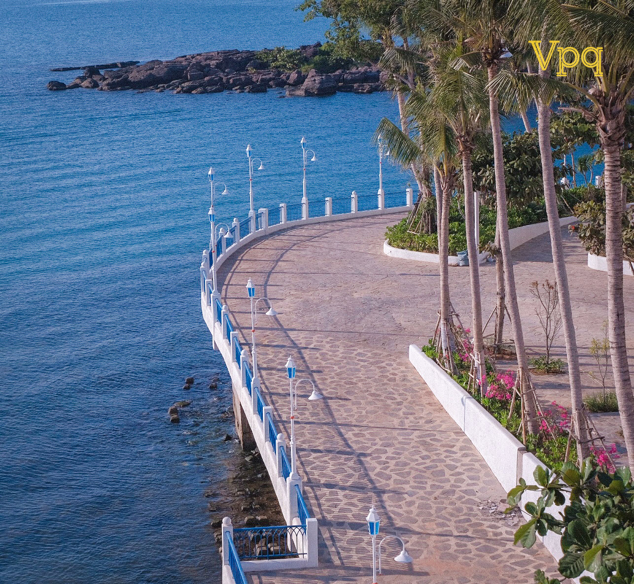 The Santo Port - Ảnh 2