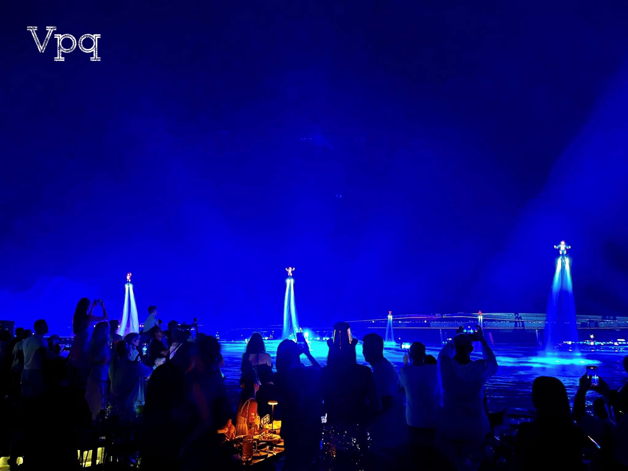 Địa điểm và không gian lý tưởng để xem show diễn Symphony Of The Sea
