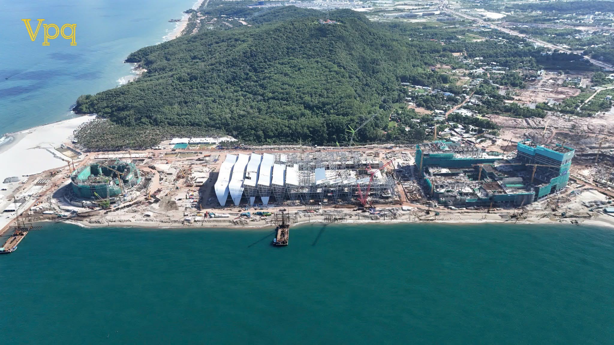 Trung t&acirc;m hội nghị APEC 2027 do Sun group x&acirc;y dựng