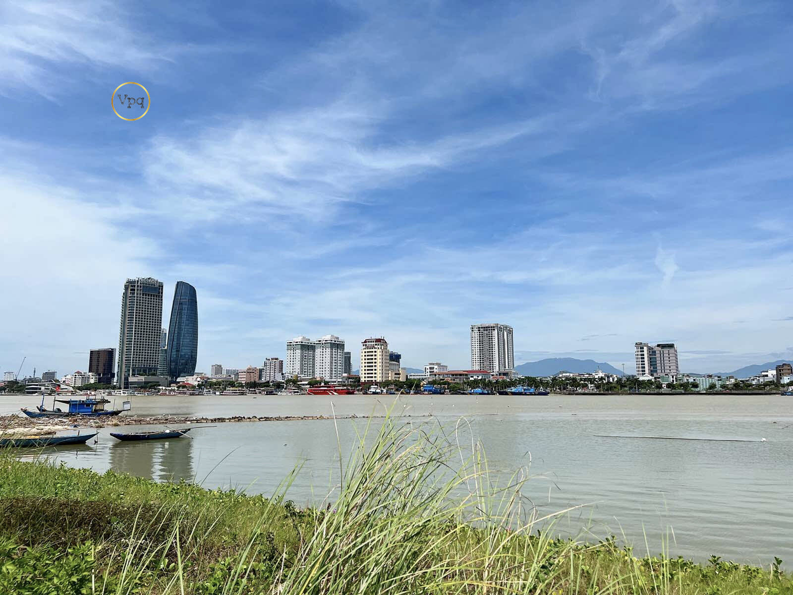 Góc view sông Hàn, khách sạn Novotel từ dự án Sun Olalani Đà Nẵng