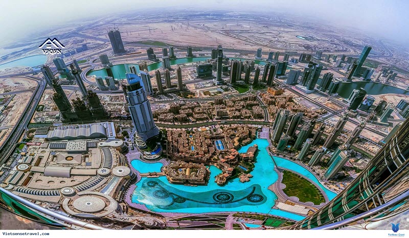 Dubai là thành phố thuộc các tiểu vương Ả Rập quốc thống nhất (UAE), là thành phố lớn nhất, trung tâm hành chính, thương mại quan trọng nhất của UAE và toàn Trung Đông