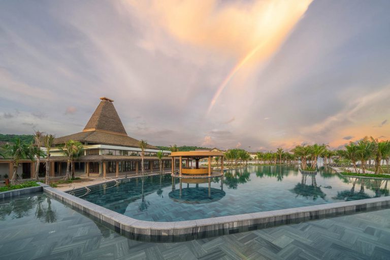 Biệt Thự Nghỉ Dưỡng Bãi Kem New World Phu Quoc Resort 2021